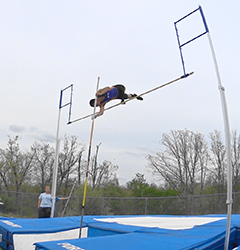 Coy at Hillsboro meet